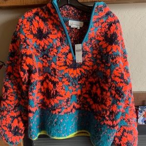 Cristina Fuzzy Pull Over